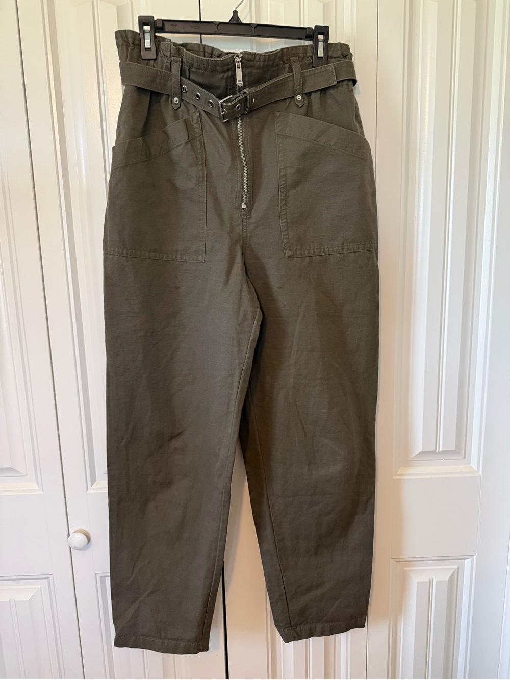 Olive Green women’s High-Waist Pants with Belt